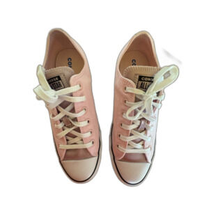 Women's Pink Converse All Star Low tops - Size 9